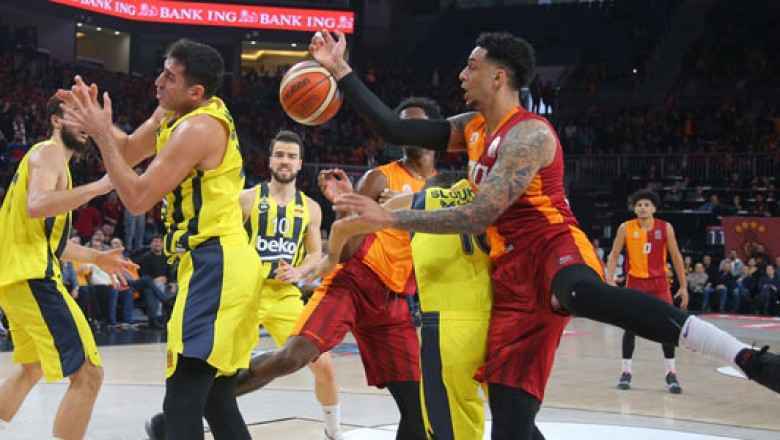 Basketbol Derbisinde Kazanan Galatasaray Oldu