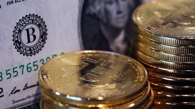 Bitcoin 10 Bin Dolar Seviyesini Aştı