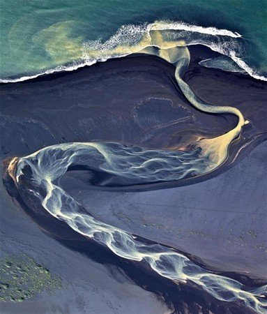 Örgülü Nehir, İzlanda