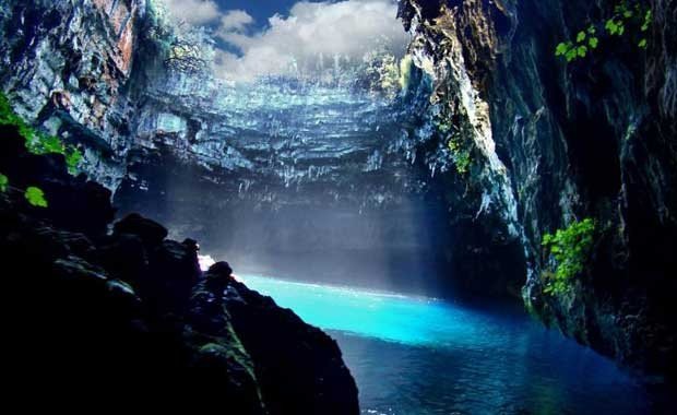 Yunanistan - Melissani Mağarası