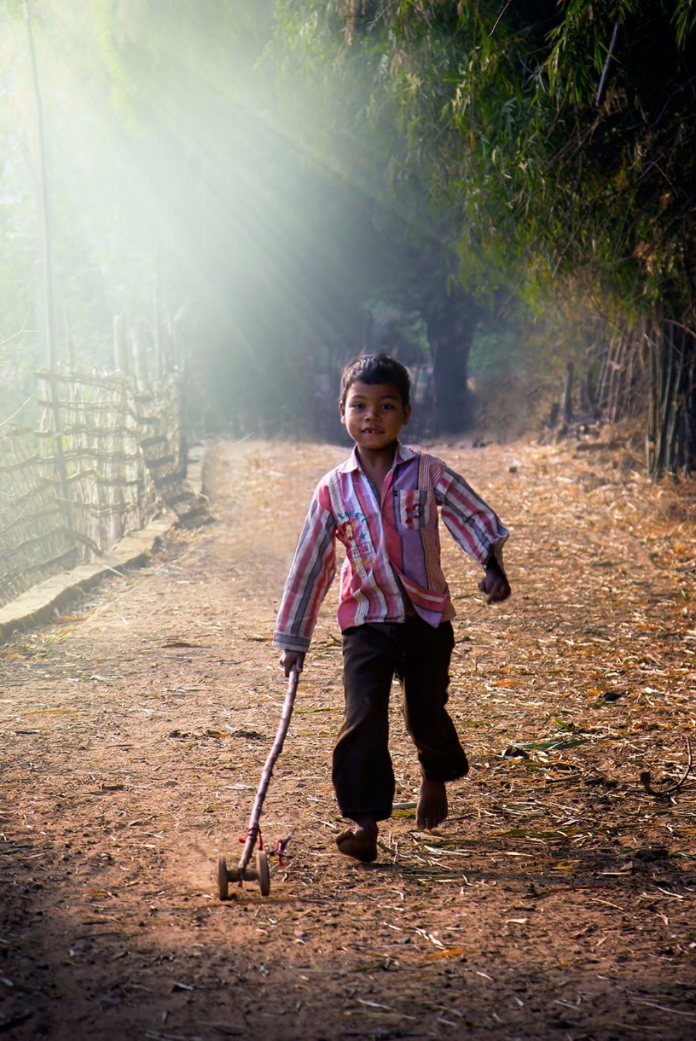 Hindistan Mutlu Çocuk Resimleri