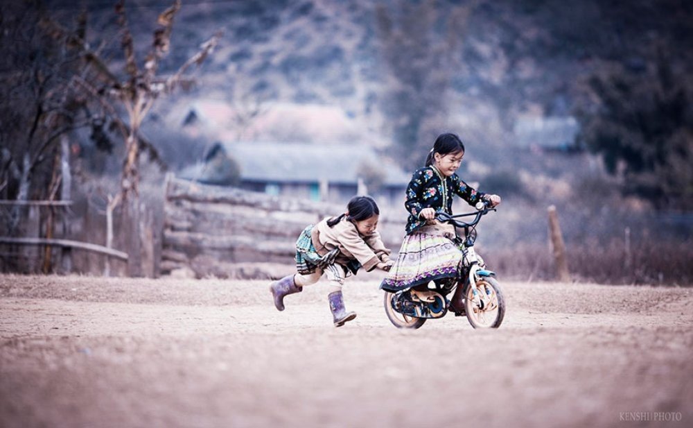 Vietnam Mutlu Çocuk Resimleri