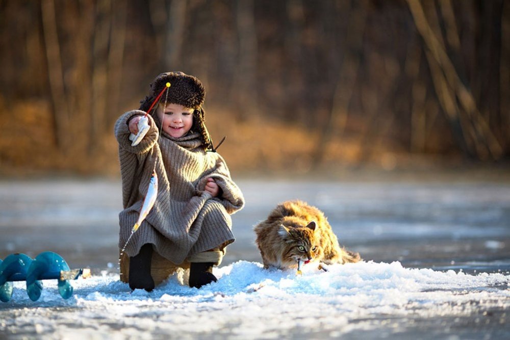 Rusya'da Yaşayan Mutlu Çocuk Resimleri