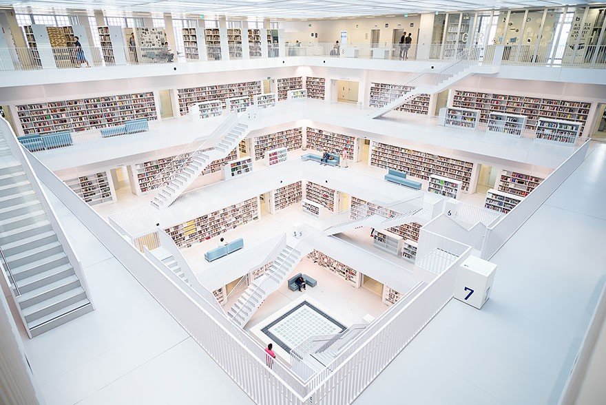 Şehir Kütüphanesi, Stuttgart, Almanya