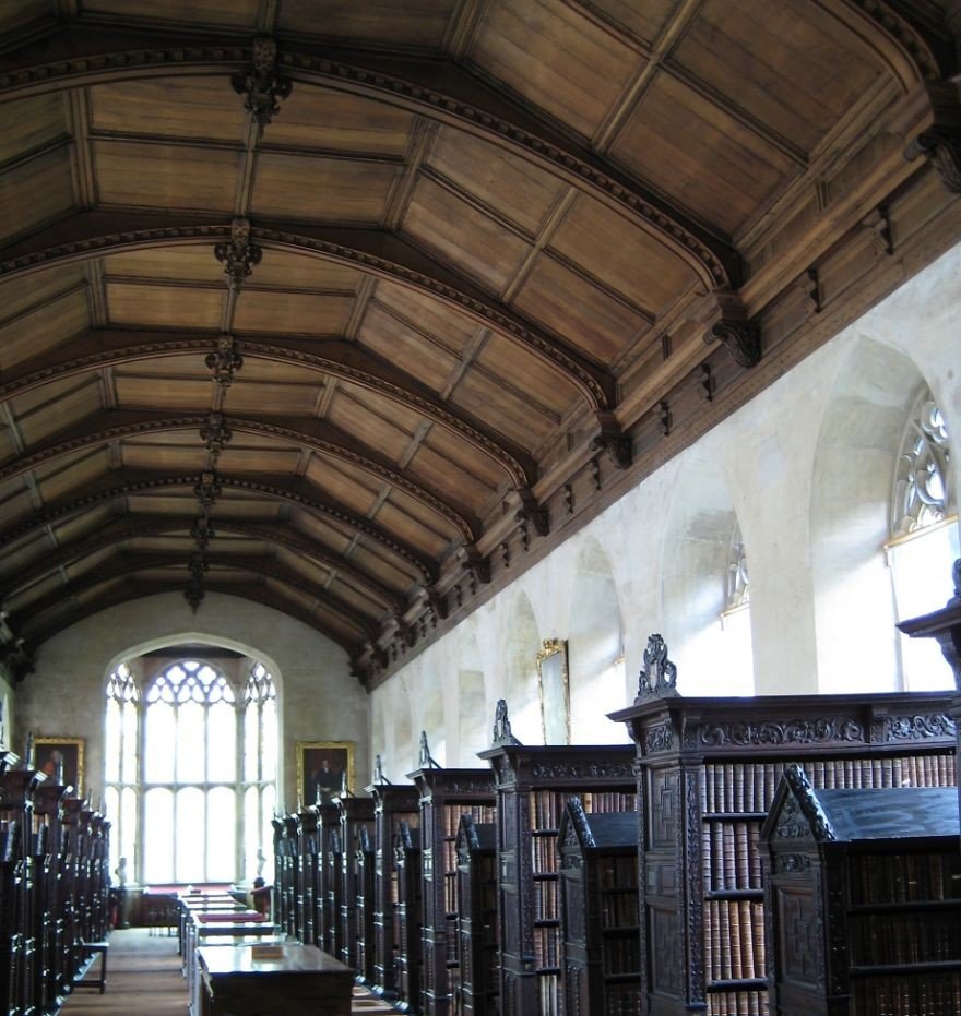 St John Koleji Kütüphanesi, Cambridge, İngiltere