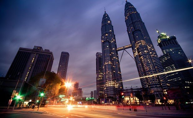 Petronas Kuleleri, Kuala Lumpur, Malezya