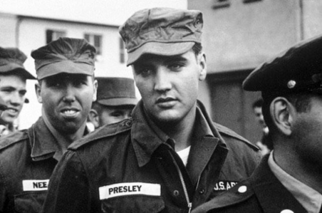 Elvis Presley Askerdeyken 1958