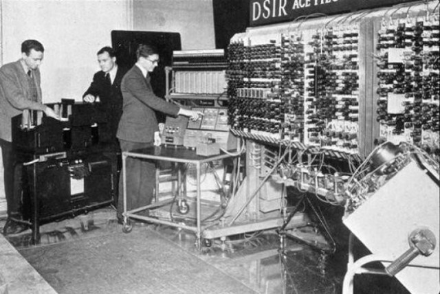 İngiltere'de kullanılan ilk bilgisayar 1950