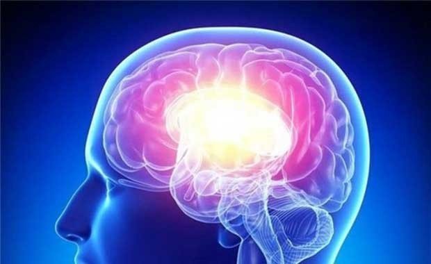 Uyanık Bir insanın Beyni Küçük Bir Ampülü Yakacak Kadar Elektrik Üretebilir.