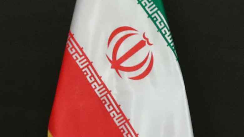 İran'lılar Yılda 1 Milyar Doları Duman Ediyorlar