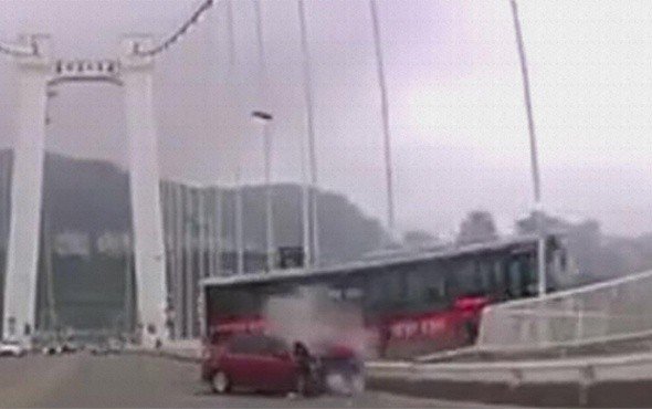 Kadın Yolcunun Şoförüne Saldırdığı Otobüs Köprüden Nehre Uçtu!