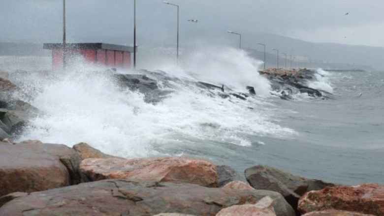 Meteoroloji Uyardı Akdeniz Bölgesinde Fırtına Olabilir
