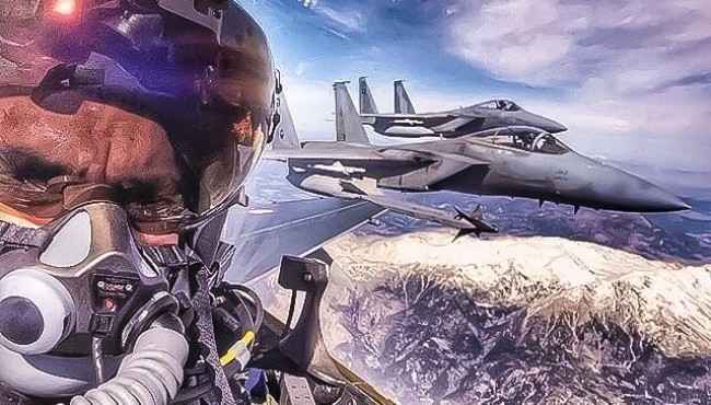 Selfie'de Çığır Açan Suudi Pilotlarla Sefile Çekilen Türk Pilot