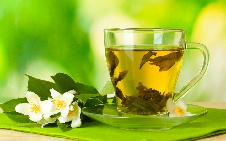 Yeşil çay sağlığı etkileyen biyoaktif bileşenler içerir