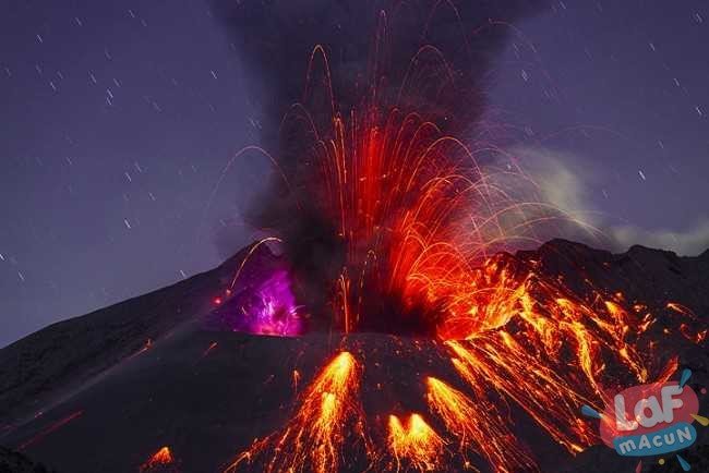 Sakurajima (Japonya) volkanı