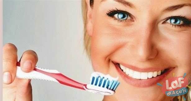 Dişlerinizi Doğru Fırçalıyor musunuz?