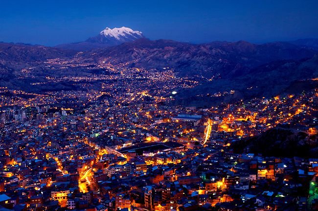 Bolivya - La Paz Şehri ve Illimani Dağı