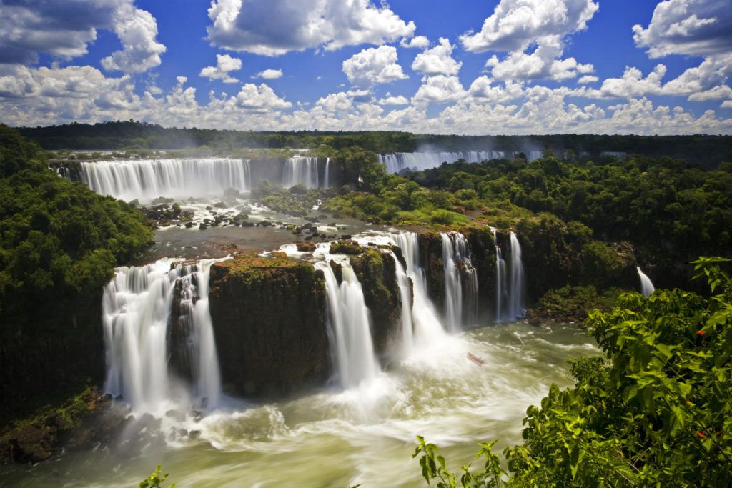 Paraguay-İguazu Şelaleleri