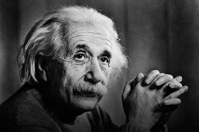 Albert Einstein'e resmi başkanlık teklifi