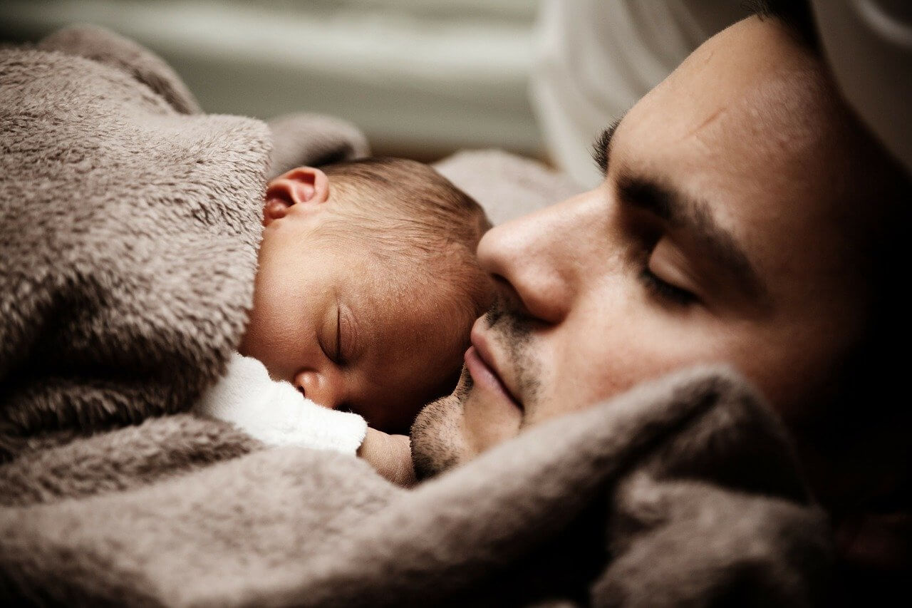 Babalar Emzirilen Bebekle Nasıl Bağ Kurmalı?