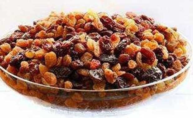 Amerikan Sağlık Dairesi (FDA) Standartlarına göre 200 gr kuru üzümde 10 böcek ve 35 meyve sineği yumurtası bulunmasına izin veriyor.