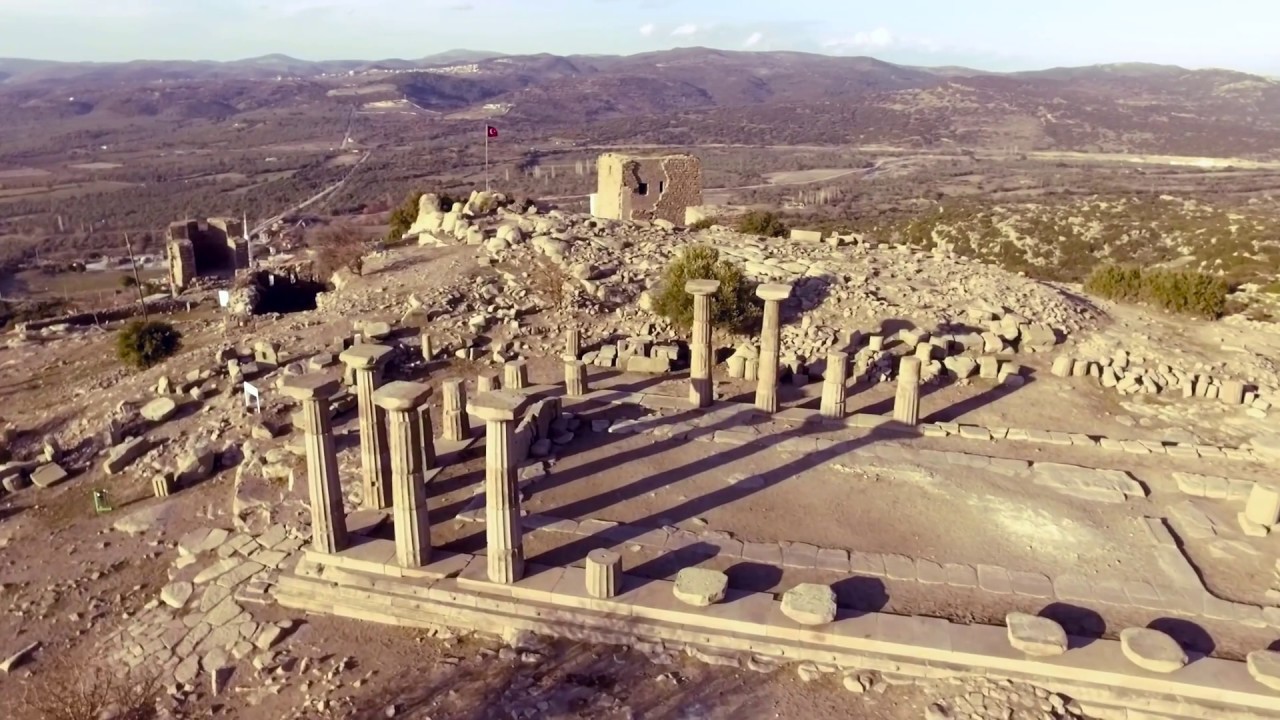 Çanakkale Gezi Rehberi: Tarih, Kültür ve Lezzet Dolu Bir Yolculuk 4 Assos Antik Kenti